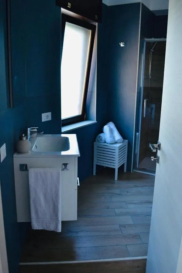 Walk Rooms Neapol
